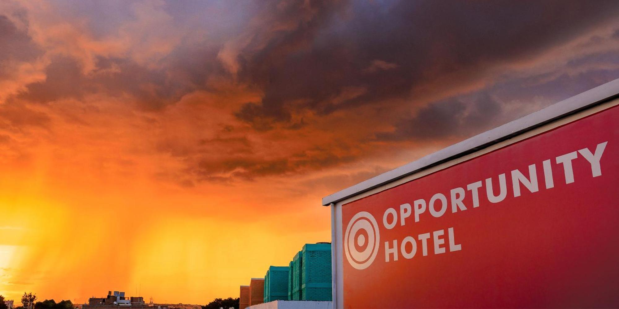 Opportunity Leon Hotel Luaran gambar