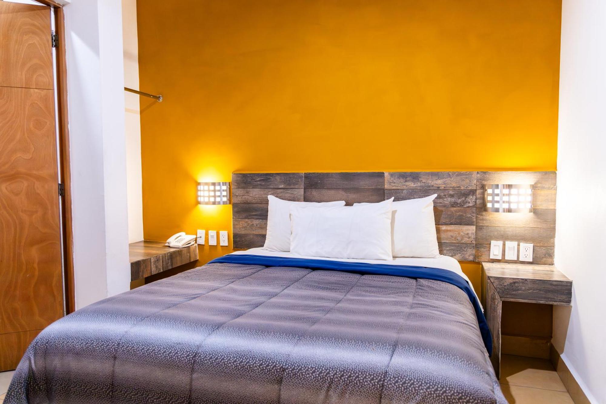 Opportunity Leon Hotel Luaran gambar