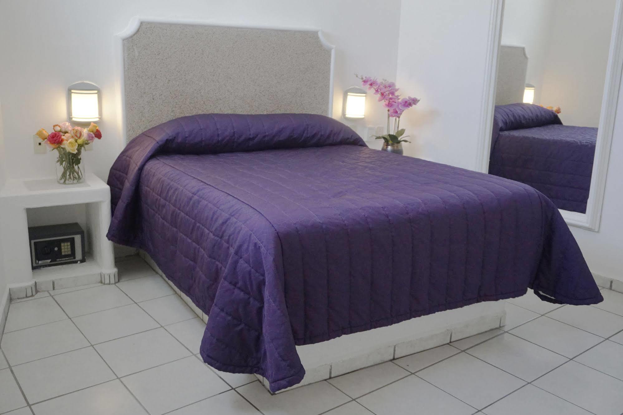 Opportunity Leon Hotel Luaran gambar